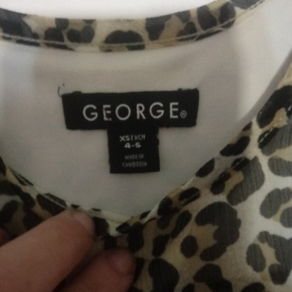 George Leopard Ruffle Top - Picture 3 of 4